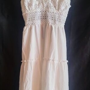 Elegant White Lace Dress